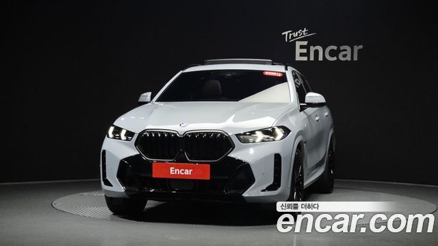 BMW X6 xDrive40d M Sport Pro — пробег 4 923 км — фото 3 из 5