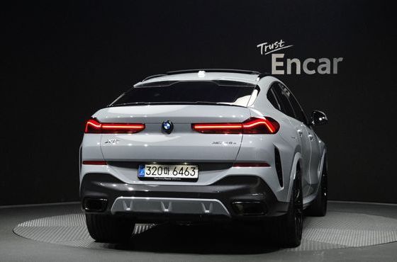 BMW X6 xDrive40d M Sport Pro — пробег 4 923 км — фото 4 из 5
