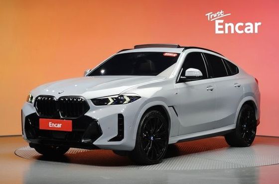 BMW X6 xDrive40d M Sport Pro — пробег 4 923 км — фото 1 из 5