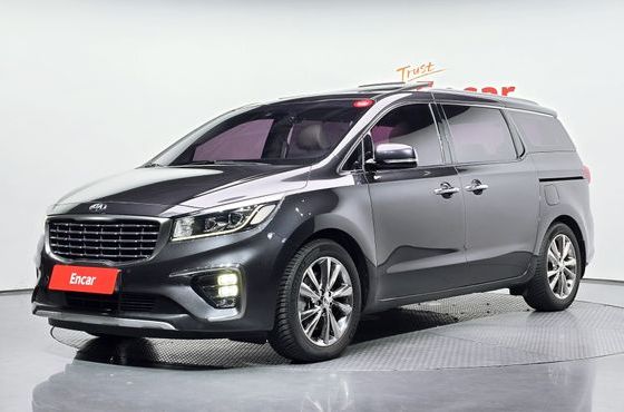 Kia Carnival 9-Seater Prstige — пробег 79 362 км — фото 1 из 5