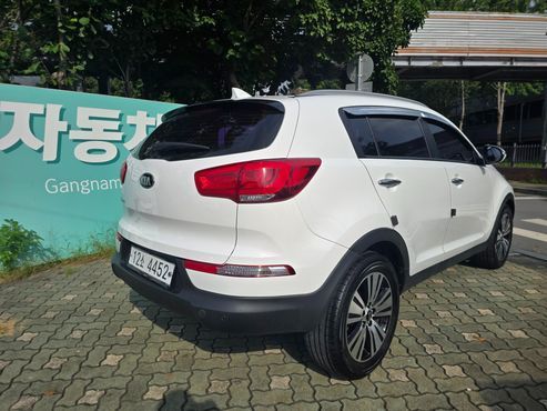 Kia Sportage Diesel 2WD Prestige — пробег 150 992 км — фото 2 из 5
