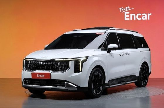 Kia Carnival Diesel 9-Seater Signature — пробег 84 705 км — фото 1 из 5