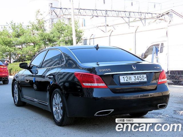Hyundai Equus из Кореи Encar
