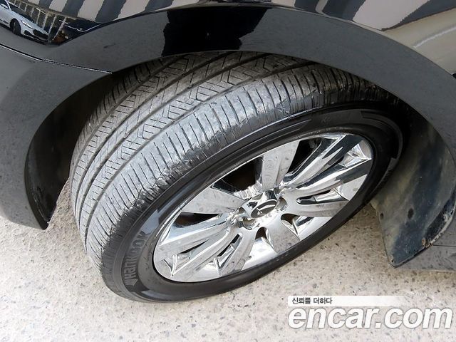 Hyundai Equus из Кореи Encar