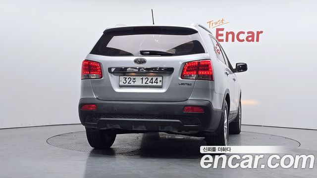 Kia Sorento Diesel 2.0 2WD Limited Premium — пробег 160 757 км — фото 4 из 5