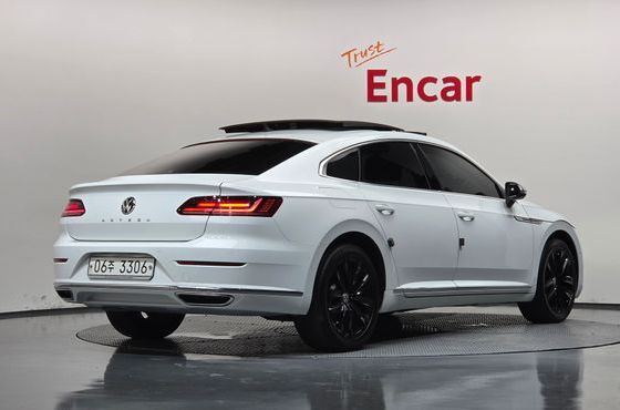 Volkswagen Arteon 2.0 TDI Prestige — пробег 53 101 км — фото 2 из 5