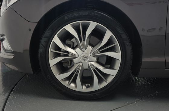 Hyundai Sonata 2.0 Premium — пробег 86 665 км — фото 5 из 5