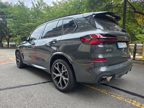 BMW X5 xDrive 40i M Sport — пробег 10 100 км — фото 4 из 5