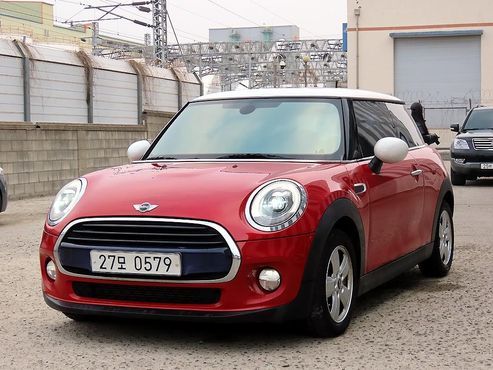 Mini Cooper Mid 3rd — пробег 116 666 км — фото 1 из 5