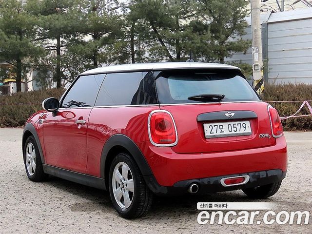 Mini Cooper Mid 3rd — пробег 116 666 км — фото 2 из 5