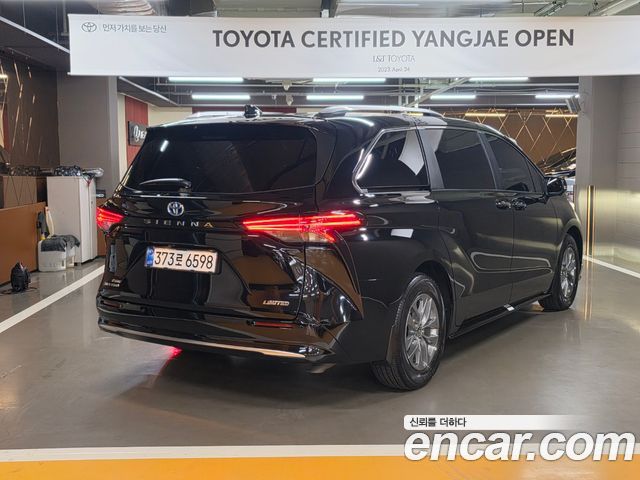Toyota Sienna из Кореи Encar