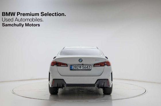 BMW 2-Series 220 M Sport — пробег 4 100 км — фото 4 из 5