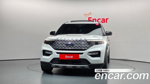 Ford Explorer 2.3 LimIted 4WD — пробег 56 928 км — фото 3 из 5