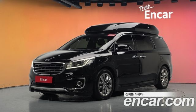 Kia Carnival из Кореи Encar