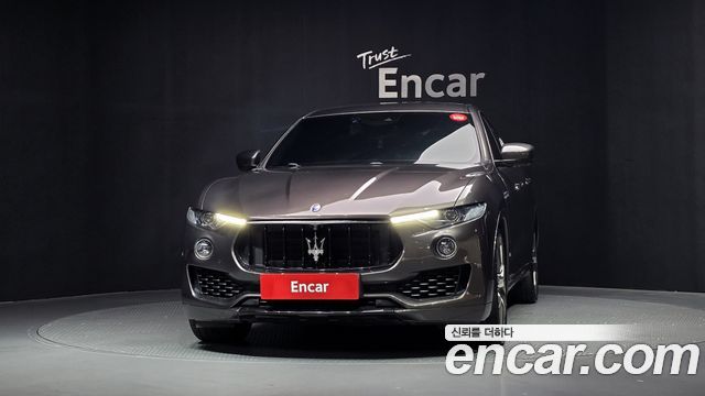 Maserati Levante 3.0 AWD — пробег 123 630 км — фото 3 из 5