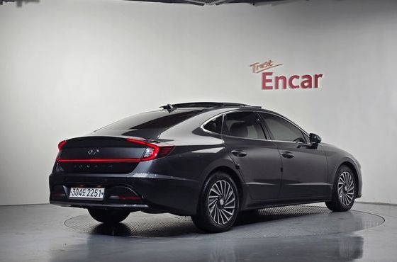 Hyundai Sonata Inspiration — пробег 68 749 км — фото 2 из 5