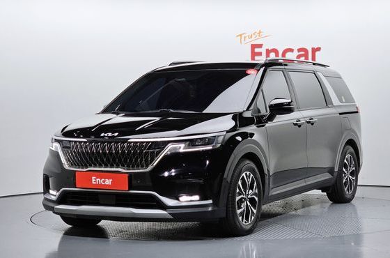 Kia Carnival Diesel 9-Seater Prestige — пробег 47 832 км — фото 1 из 5