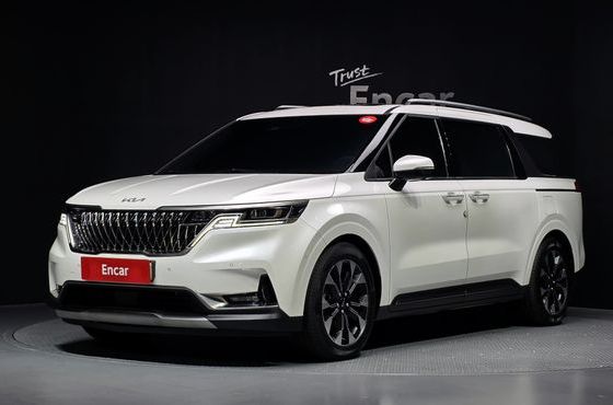 Kia Carnival Diesel 9-Seater Signature — пробег 62 391 км — фото 1 из 5