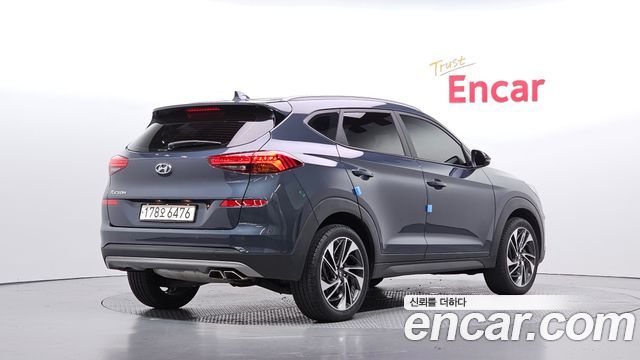 Hyundai Tucson из Кореи Encar