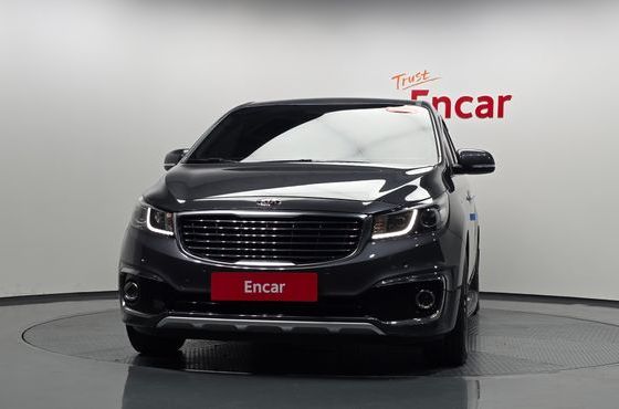 Kia Carnival 9-seater Luxury — пробег 149 118 км — фото 3 из 5