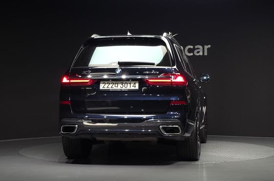 BMW X7 xDrive 40d M Sport 6STR — пробег 99 083 км — фото 4 из 5
