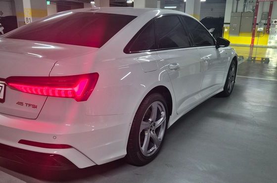 Audi A6 45 TFSI Premium — пробег 74 км — фото 4 из 5