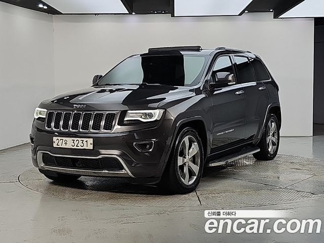 Jeep Cherokee 3.0 Diesel Overland WK2 — пробег 128 800 км — фото 1 из 5
