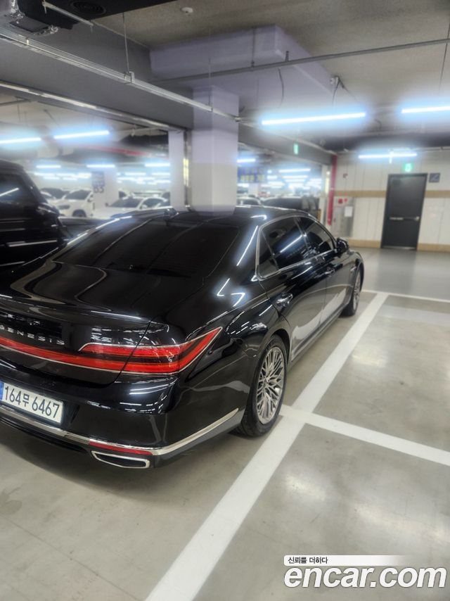 Genesis G90 из Кореи Encar