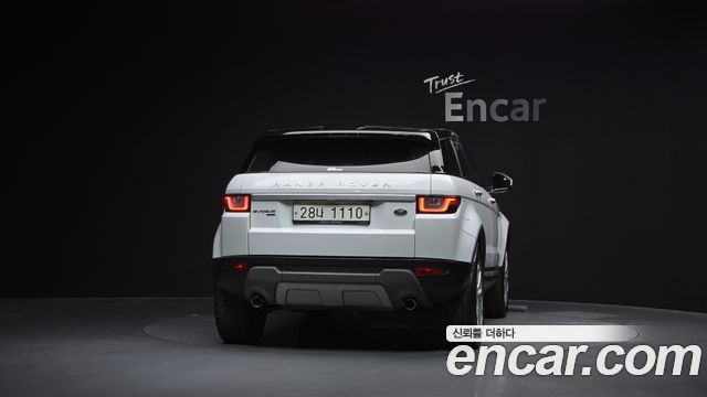 Land Rover Range Rover Evoque 2.0 TD4 HSE — пробег 116 644 км — фото 4 из 5