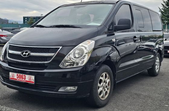 Hyundai Starex 5-Seater VAN CVX Luxury — пробег 158 840 км — фото 3 из 5