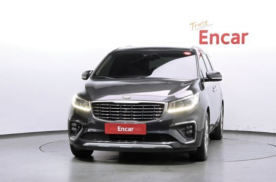 Kia Carnival Gasoline 9-Seater Noblesse Special — пробег 165 349 км — фото 3 из 5