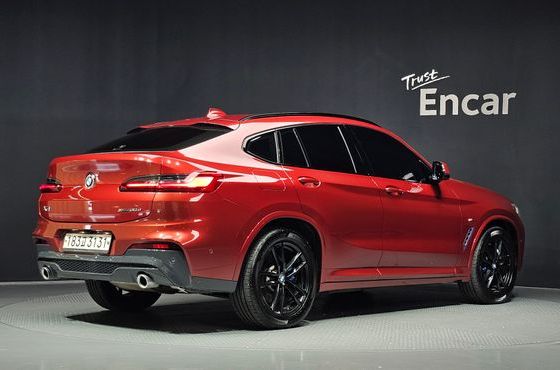 BMW X4 xDrive20d M Sport — пробег 73 630 км — фото 2 из 5