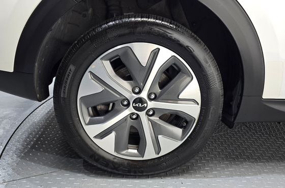 Kia Niro Earth — пробег 69 193 км — фото 5 из 5