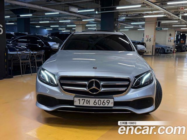 Mercedes-Benz E-Class из Кореи Encar