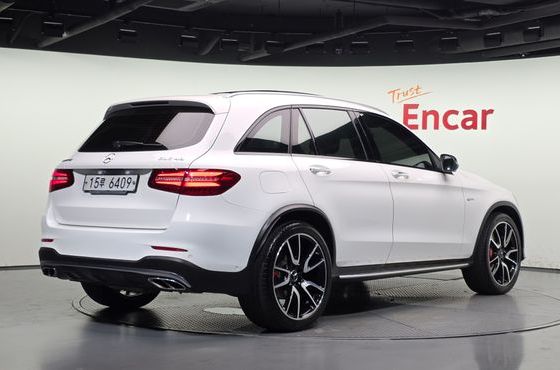 Mercedes-Benz GLC-Class AMG GLC43 4MATIC — пробег 84 845 км — фото 2 из 5