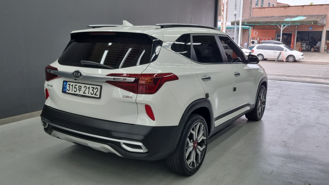 Kia Seltos Gasoline 1.6 Turbo 2WD Prestige — пробег 179 869 км — фото 2 из 5