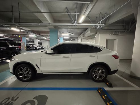 BMW X4 xDrive20i xLine — пробег 29 000 км — фото 3 из 5