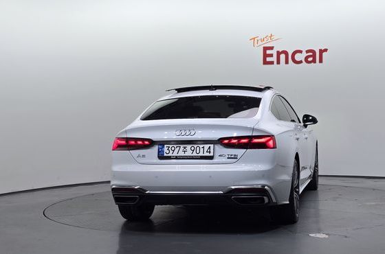Audi A5 40 TFSI Quattro Premium Sportback — пробег 19 253 км — фото 4 из 5