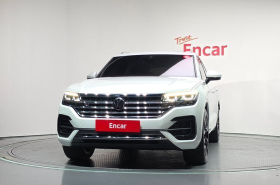 Volkswagen Touareg 3.0 TDI R-Line — пробег 31 752 км — фото 3 из 5