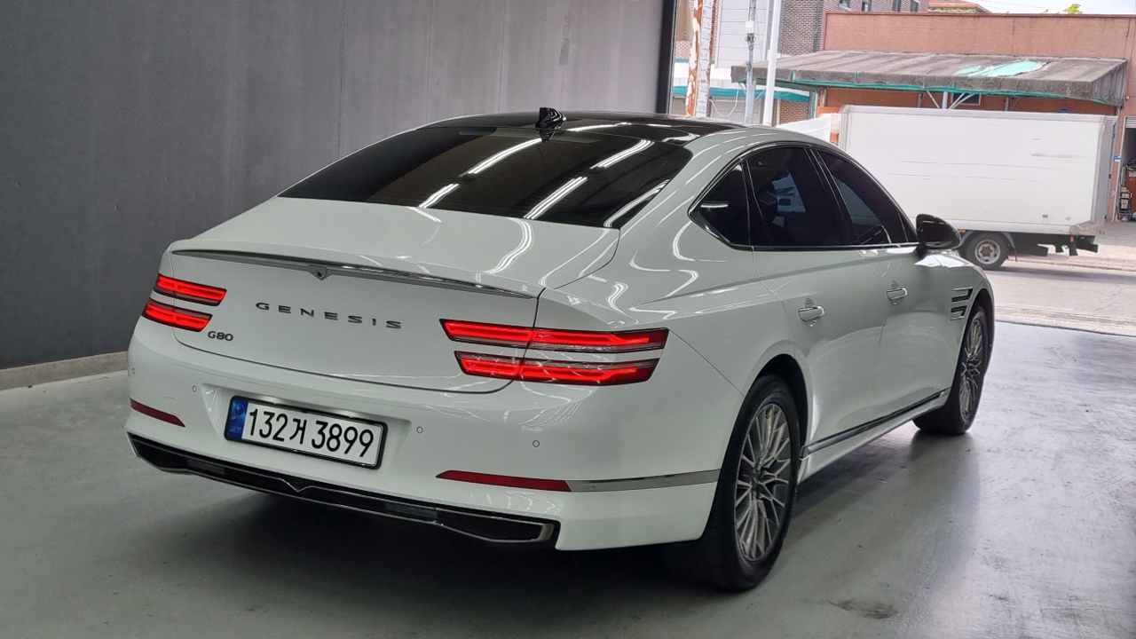 Genesis G80 из Кореи Encar