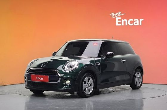 Mini Cooper Standard 3rd — пробег 81 086 км — фото 1 из 5