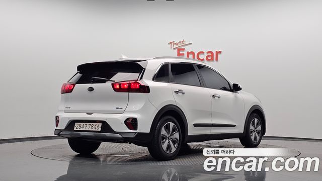 Kia Niro из Кореи Encar
