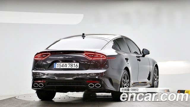 Kia Stinger из Кореи Encar