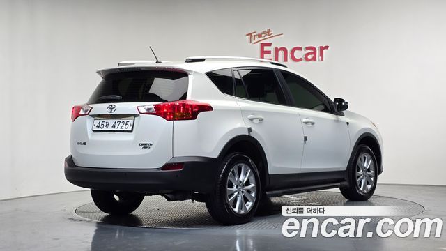 Toyota RAV4 2.5 4WD 4th — пробег 75 010 км — фото 2 из 5