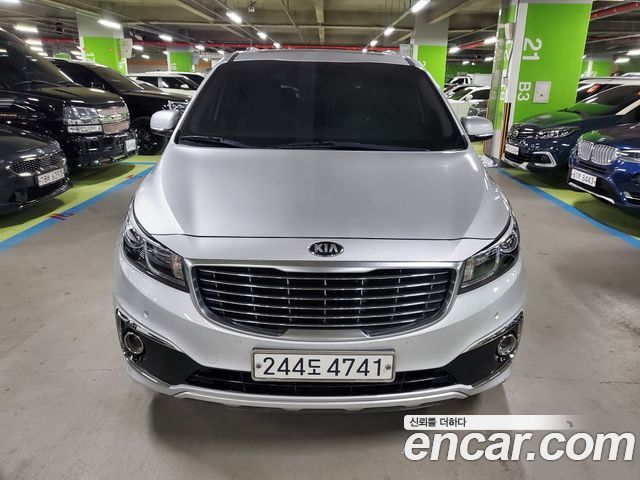 Kia Carnival из Кореи Encar