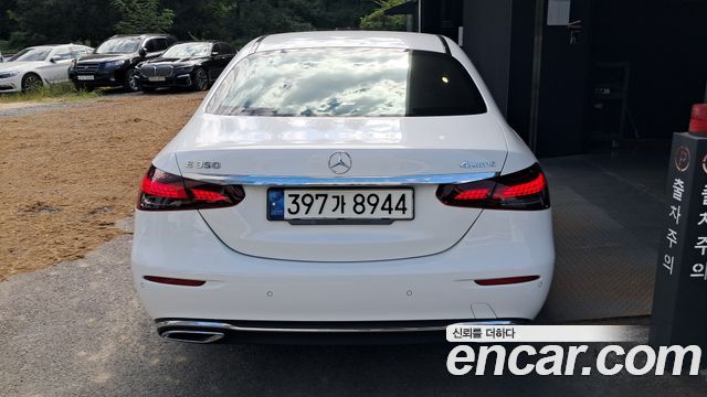Mercedes-Benz E-Class E350 4MATIC Avantgarde — пробег 86 882 км — фото 2 из 5