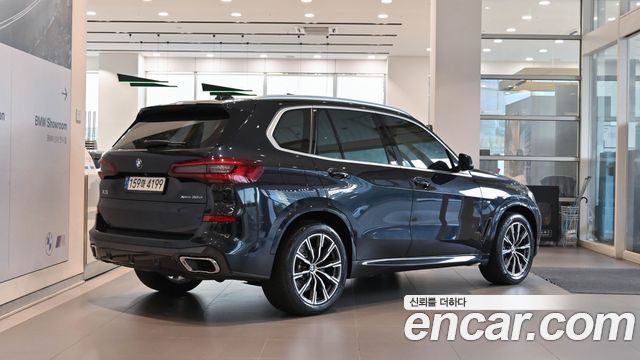BMW X5 xDrive 30d M Sport — пробег 39 528 км — фото 2 из 5