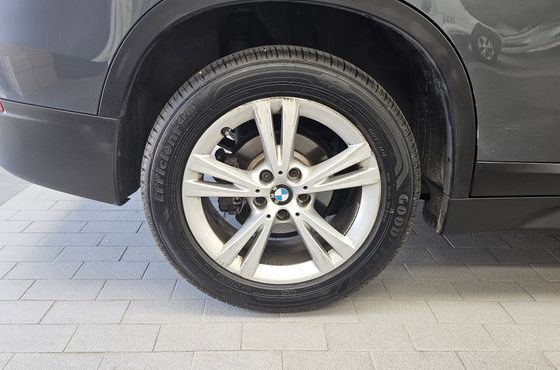 BMW X1 xDrive 18d — пробег 108 021 км — фото 5 из 5