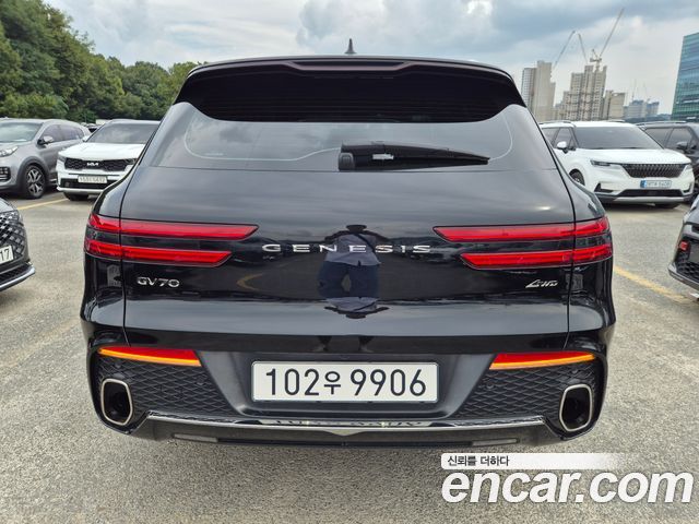 Genesis GV70 из Кореи Encar