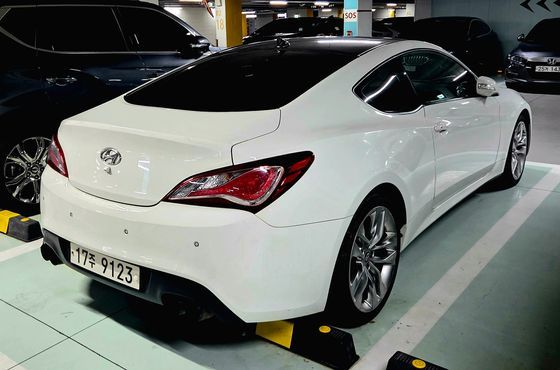 Hyundai Genesis 200 Turbo P — пробег 171 300 км — фото 4 из 5